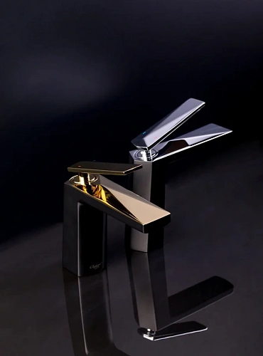 Смеситель для раковины Boheme Venturo черный-хром 371-B Смеситель для раковины Boheme Venturo черный-хром 371-B