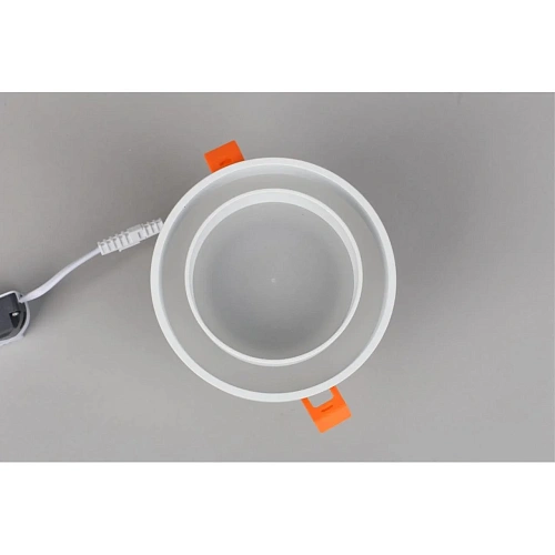 Светильник встраиваемый-накладной Omnilux Valletta OML-103209-15 Светильник встраиваемый-накладной Omnilux Valletta OML-103209-15