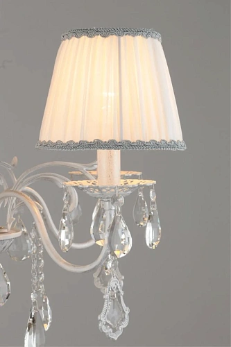 Люстра подвесная Omnilux Cremona OML-60813-05 Люстра подвесная Omnilux Cremona OML-60813-05