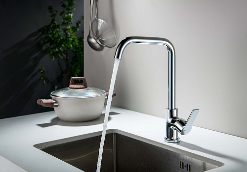 Смеситель для кухни Aquatek ЛУГАНО AQ1781CR хром Смеситель для кухни Aquatek ЛУГАНО AQ1781CR хром
