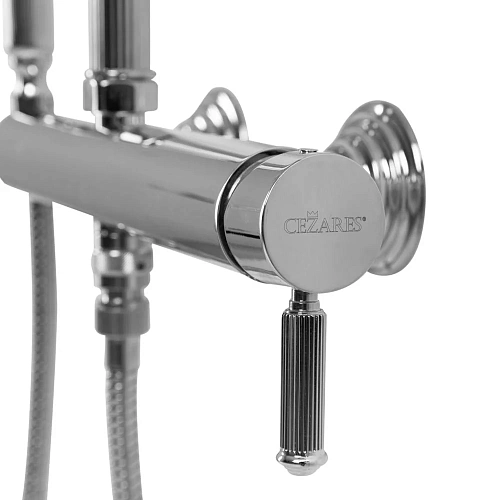 Душевая система CEZARES OLIMP-CD-01-L с верхним и ручным душем, хром Душевая система CEZARES OLIMP-CD-01-L с верхним и ручным душем, хром