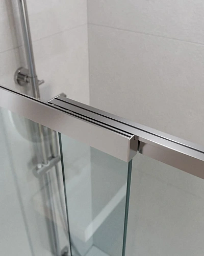 Шторка на ванну CEZARES SLIDER-VF-11-80/150-C-Cr 80см стекло прозрачное, профиль хром Шторка на ванну CEZARES SLIDER-VF-11-80/150-C-Cr 80см стекло прозрачное, профиль хром