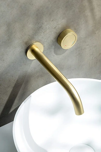 Смеситель для раковины Boheme TECH Matt Gold 158/2-MG Смеситель для раковины Boheme TECH Matt Gold 158/2-MG