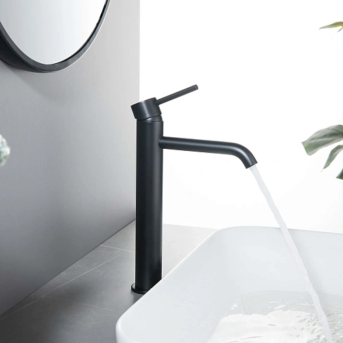 Смеситель для раковины Aquatek ЕВРОПА AQ1304MB Черный матовый Смеситель для раковины Aquatek ЕВРОПА AQ1304MB Черный матовый