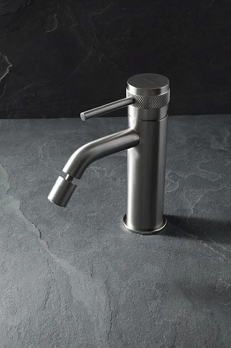 Смеситель для биде Allen Brau Priority 5.31A04-BN (с донным клапаном) никель Смеситель для биде Allen Brau Priority 5.31A04-BN (с донным клапаном) никель