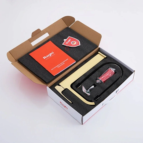 Смеситель для раковины Raglo R02.15.03, сатин золотой Смеситель для раковины Raglo R02.15.03, сатин золотой