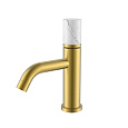 Детальная картинка товара «смеситель для раковины boheme stick 121-mg-mr-w matt gold mramor white»