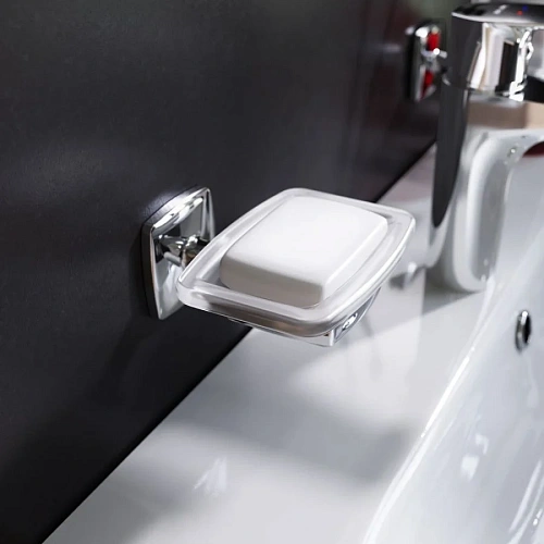 Комплект мебели AM.PM Gem S 60 BK91GC светлый дуб со смесителем для раковины и аксессуарами Комплект мебели AM.PM Gem S 60 BK91GC светлый дуб со смесителем для раковины и аксессуарами