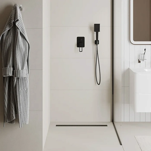 Душевой лоток IDDIS 975B7BL20DZ комбинированный 700мм, черный Душевой лоток IDDIS 975B7BL20DZ комбинированный 700мм, черный