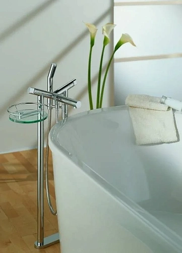 Смеситель для ванны Kludi New Waves 575900530 напольный Смеситель для ванны Kludi New Waves 575900530 напольный