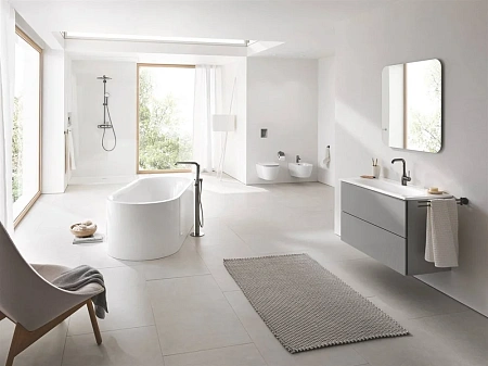 Унитаз подвесной GROHE Essence Ceramic, альпин-белый (3957100H) Унитаз подвесной GROHE Essence Ceramic, альпин-белый (3957100H)