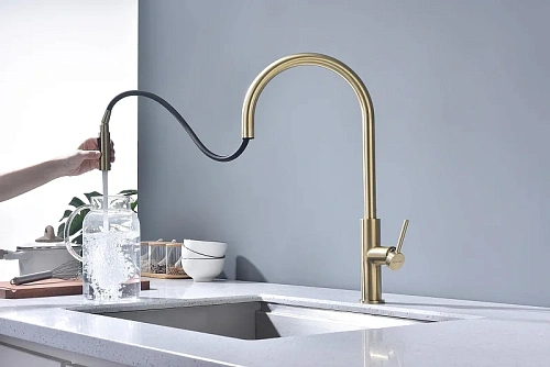 Смеситель для кухни Paulmark SENSO светлое золото Se215180-LG Смеситель для кухни Paulmark SENSO светлое золото Se215180-LG