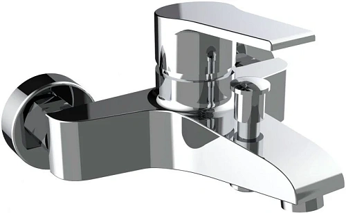 Душевая система Agger Right A2994000 с изливом, хром Душевая система Agger Right A2994000 с изливом, хром