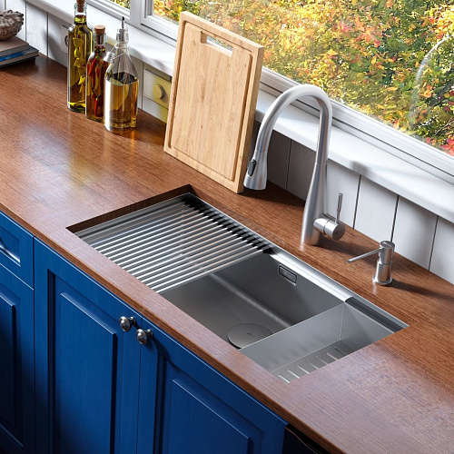 Кухонная мойка Lemark TABAGA 820 из нержавеющей стали с аксессуарами в комплекте: ролл-мат, коландер, разделочная доска, сталь 9937133 Кухонная мойка Lemark TABAGA 820 из нержавеющей стали с аксессуарами в комплекте: ролл-мат, коландер, разделочная доска, сталь 9937133