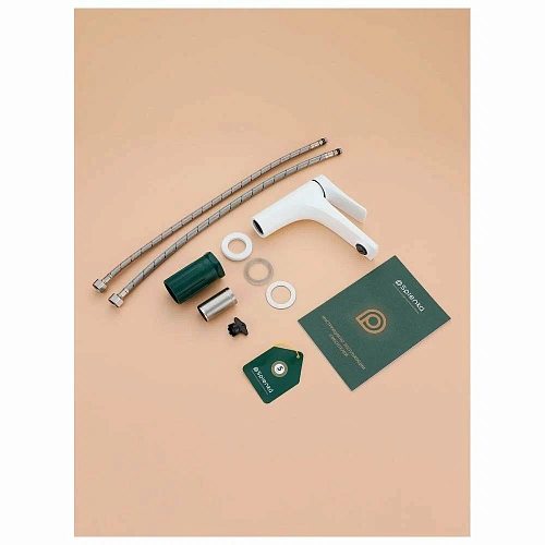 Смеситель для раковины Splenka S54.10.08 монолитный, белый Смеситель для раковины Splenka S54.10.08 монолитный, белый