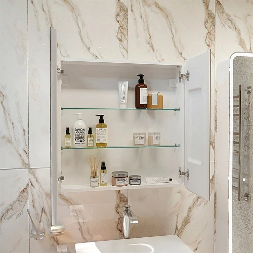 Зеркальный шкаф STWORKI Ольборг МВК079 80, с подсветкой, навесной, белый, прямоугольный, в стиле лоф 541601 Зеркальный шкаф STWORKI Ольборг МВК079 80, с подсветкой, навесной, белый, прямоугольный, в стиле лоф 541601