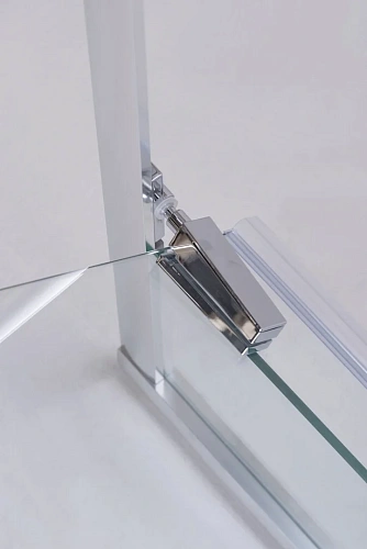 Душевой уголок Niagara Nova NG-6601-08 (90x90x195) квадратная, распаш, профиль хром, стекло прозрачное (6мм) 660108111 Душевой уголок Niagara Nova NG-6601-08 (90x90x195) квадратная, распаш, профиль хром, стекло прозрачное (6мм) 660108111