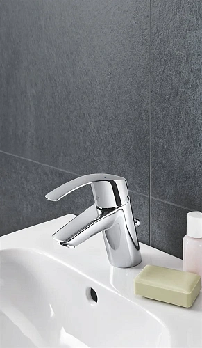 Раковина GROHE Euro Ceramic 45 см, альпин-белый (39324000) Раковина GROHE Euro Ceramic 45 см, альпин-белый (39324000)