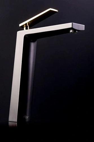 Смеситель для раковины Boheme Venturo черный-золото 382-B Смеситель для раковины Boheme Venturo черный-золото 382-B