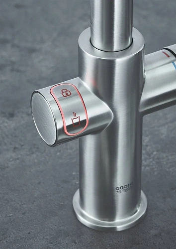 Смеситель для кухни GROHE Red Duo New с функцией кипячения воды (Водонагреватель M-size в комплекте) 30327DC1 Смеситель для кухни GROHE Red Duo New с функцией кипячения воды (Водонагреватель M-size в комплекте) 30327DC1
