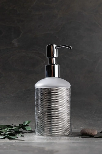 Дозатор жидкого мыла Allen Brau Allen Brau Priority 6.31A06-00 хром Дозатор жидкого мыла Allen Brau Allen Brau Priority 6.31A06-00 хром