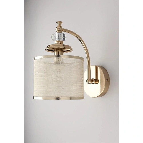 Светильник настенный (Бра) Aployt Agata APL.720.01.01 Светильник настенный (Бра) Aployt Agata APL.720.01.01