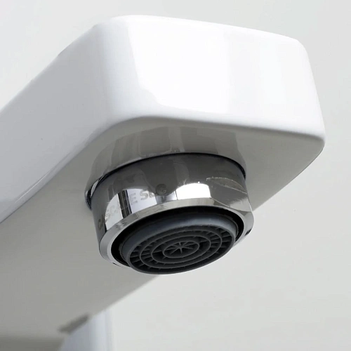 Смеситель для ванны WasserKRAFT Aller 1061WHITE белый/хром Смеситель для ванны WasserKRAFT Aller 1061WHITE белый/хром