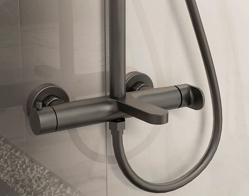 Душевая система Vincea Rondo VSFS-1R1GM с изливом, вороненая сталь Душевая система Vincea Rondo VSFS-1R1GM с изливом, вороненая сталь