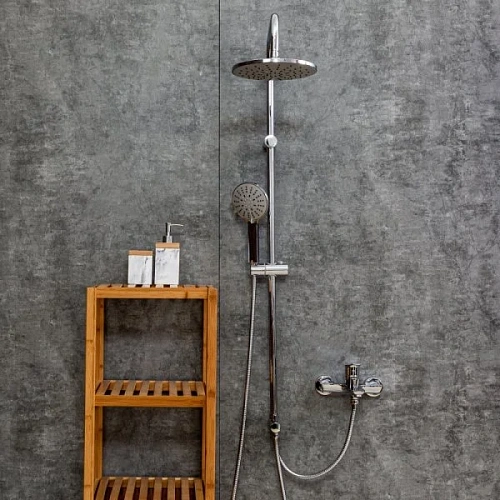 Душевая система Agger Brave A2393500 с изливом, хром Душевая система Agger Brave A2393500 с изливом, хром