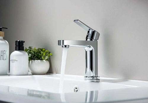 Смеситель для раковины Aquatek ЛУГАНО AQ1710CR хром Смеситель для раковины Aquatek ЛУГАНО AQ1710CR хром