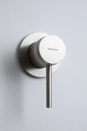 Смеситель для раковины Allen Brau Priority 5.31030-BN (с внутренней частью) никель Смеситель для раковины Allen Brau Priority 5.31030-BN (с внутренней частью) никель