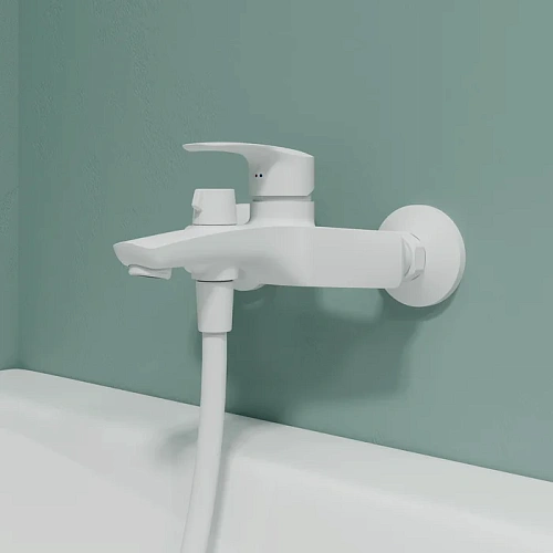 Смеситель для ванны IDDIS Ray RAYWT02i02WA матовый белый Смеситель для ванны IDDIS Ray RAYWT02i02WA матовый белый