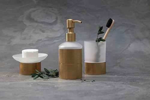 Дозатор жидкого мыла Allen Brau Allen Brau Priority 6.31A06-GB золото браш Дозатор жидкого мыла Allen Brau Allen Brau Priority 6.31A06-GB золото браш