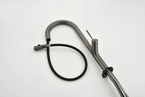 Смеситель для кухни AQUAme Cucina AQM9905GM с выдвижным изливом, с подключением к фильтру с питьевой водой, металл Смеситель для кухни AQUAme Cucina AQM9905GM с выдвижным изливом, с подключением к фильтру с питьевой водой, металл