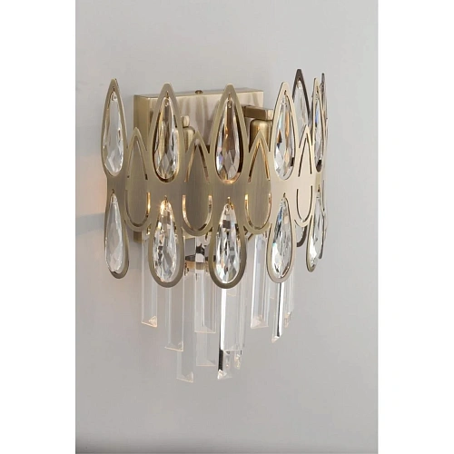 Светильник настенный (Бра) Omnilux Riposto OML-71711-02 Светильник настенный (Бра) Omnilux Riposto OML-71711-02