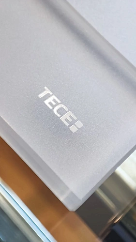 Клавиша смыва TECE TECEsquare 9240826, cтекло серое, сатинированное Клавиша смыва TECE TECEsquare 9240826, cтекло серое, сатинированное