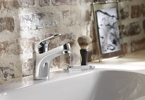 Смеситель для раковины Jacob Delafon Brive E75759-CP с донным клапаном Смеситель для раковины Jacob Delafon Brive E75759-CP с донным клапаном