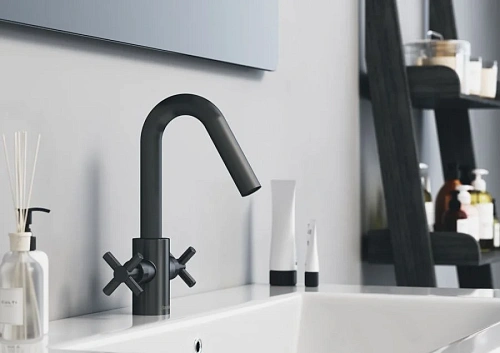 Смеситель для раковины Damixa Neo Classic 270210000 Смеситель для раковины Damixa Neo Classic 270210000