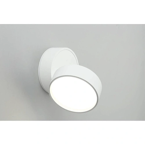 Светильник встраиваемый-накладной Omnilux Lenno OML-101309-18 Светильник встраиваемый-накладной Omnilux Lenno OML-101309-18