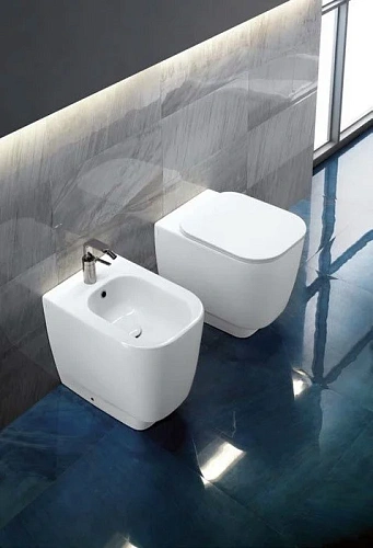 Биде напольное HATRIA FUSION 48 YXC901 Биде напольное HATRIA FUSION 48 YXC901