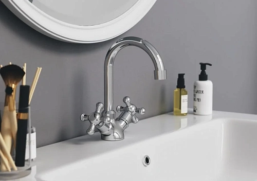 Смеситель для раковины Damixa Retro 230210000 Смеситель для раковины Damixa Retro 230210000