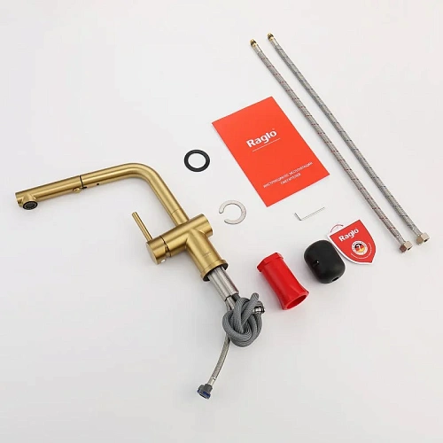 Смеситель для кухни Raglo R86.49.03 с выдвижным изливом, золотой сатин Смеситель для кухни Raglo R86.49.03 с выдвижным изливом, золотой сатин