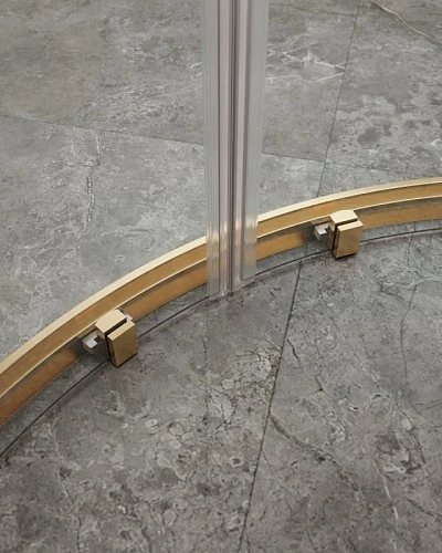 Душевой уголок CEZARES MOLVENO-RH-2-120/100-C-BORO-IV цвет профиля брашированное золото стекло прозрачное 1200x1000 мм Душевой уголок CEZARES MOLVENO-RH-2-120/100-C-BORO-IV цвет профиля брашированное золото стекло прозрачное 1200x1000 мм