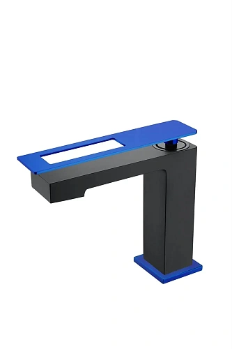 Смеситель для раковины Boheme BlackUW 141-BUW Смеситель для раковины Boheme BlackUW 141-BUW