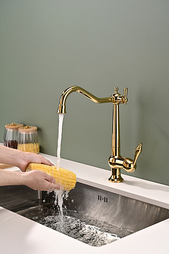 Смеситель для кухни Paulmark Retro золото Re213226-G Смеситель для кухни Paulmark Retro золото Re213226-G