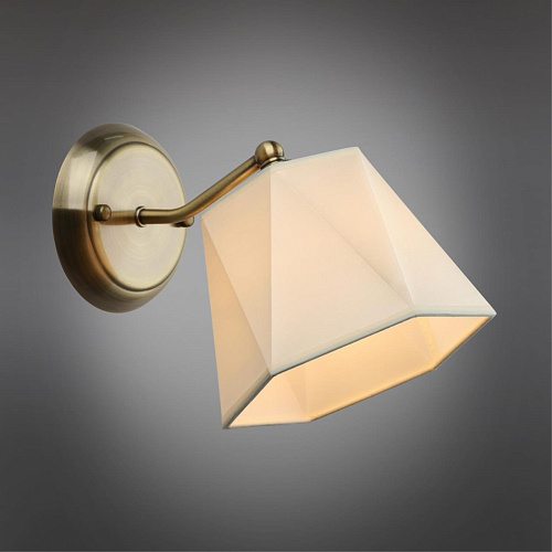 Светильник настенный (Бра) Omnilux Rapallo OML-65001-01 Светильник настенный (Бра) Omnilux Rapallo OML-65001-01