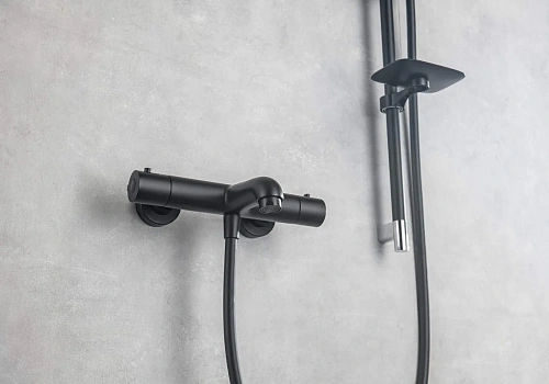 Смеситель для ванны Aquatek ВЕГА AQ1043MB черный матовый Смеситель для ванны Aquatek ВЕГА AQ1043MB черный матовый