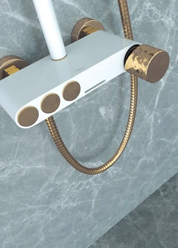 Душевая система Boheme STICK 128-WCR WHITE DIAMOND CHROME Душевая система Boheme STICK 128-WCR WHITE DIAMOND CHROME