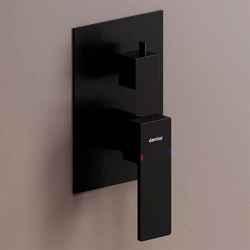 Смеситель для ванны Damixa Gala 537100300 встраиваемый черный Смеситель для ванны Damixa Gala 537100300 встраиваемый черный