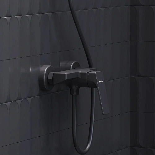 Смеситель для душа Damixa Merkur 402000300 черный Смеситель для душа Damixa Merkur 402000300 черный